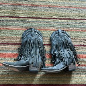 Liberty Black fringed Vegas cowgirl boot in black grey women’s 7